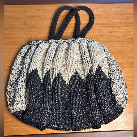 Maliparmi Handbags - EUC Maliparmi- Stylish Black and Cream Woven Bag